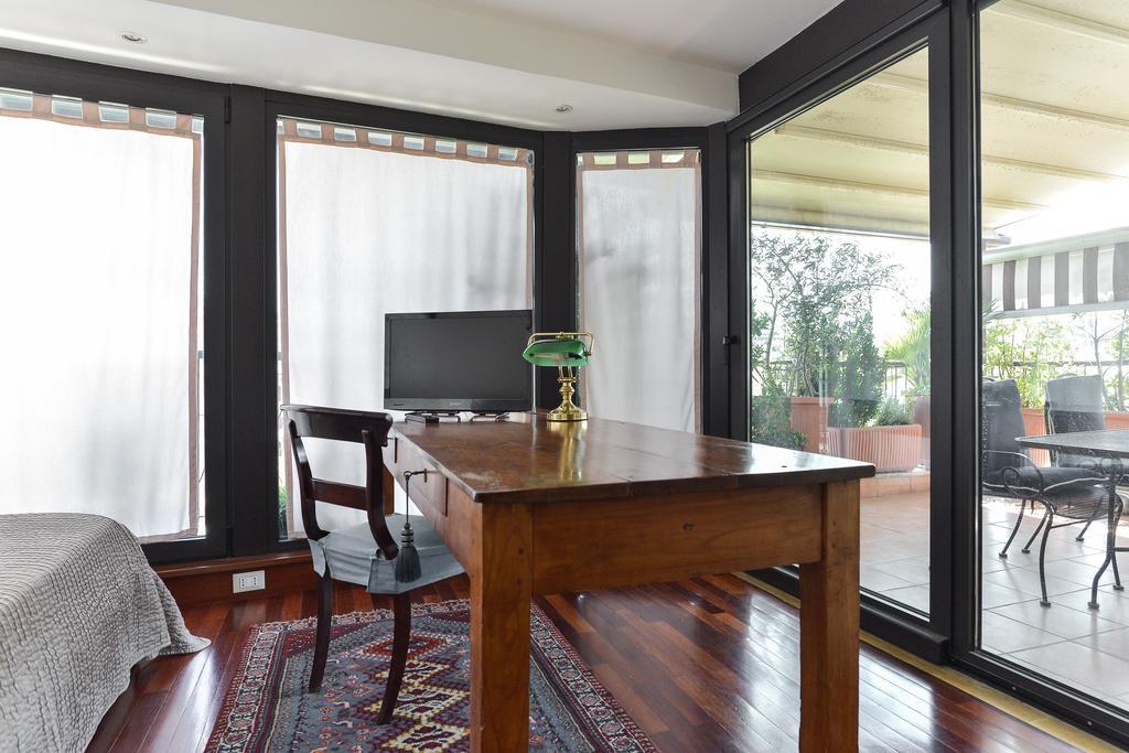 Vatican Rome Suites Room photo